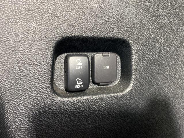 used 2019 Ford Edge car, priced at $16,900