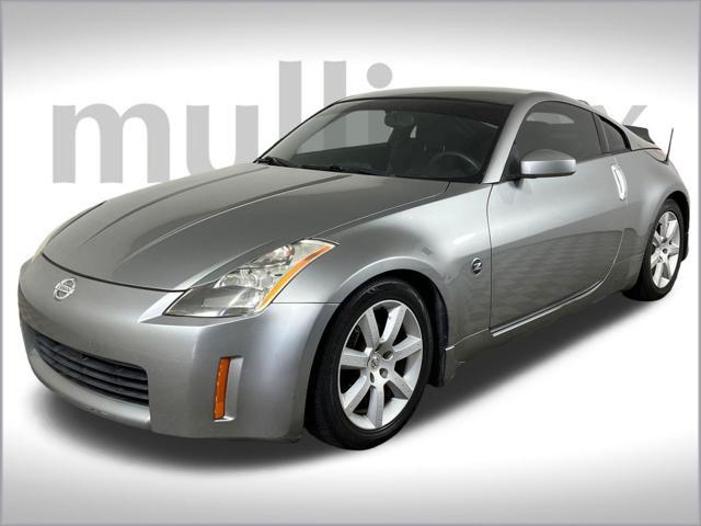 used 2004 Nissan 350Z car, priced at $9,500