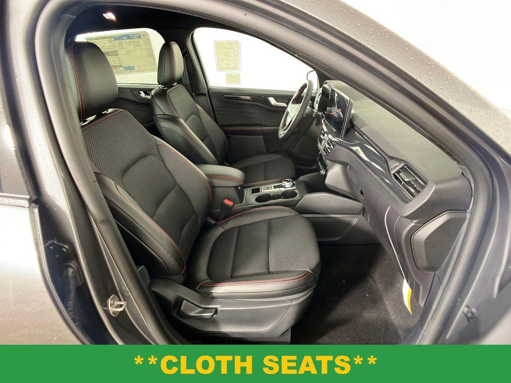 new 2025 Ford Escape car, priced at $30,028