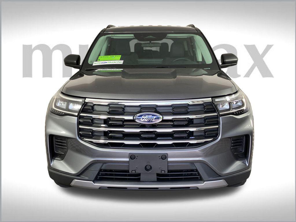 new 2025 Ford Explorer car, priced at $39,055