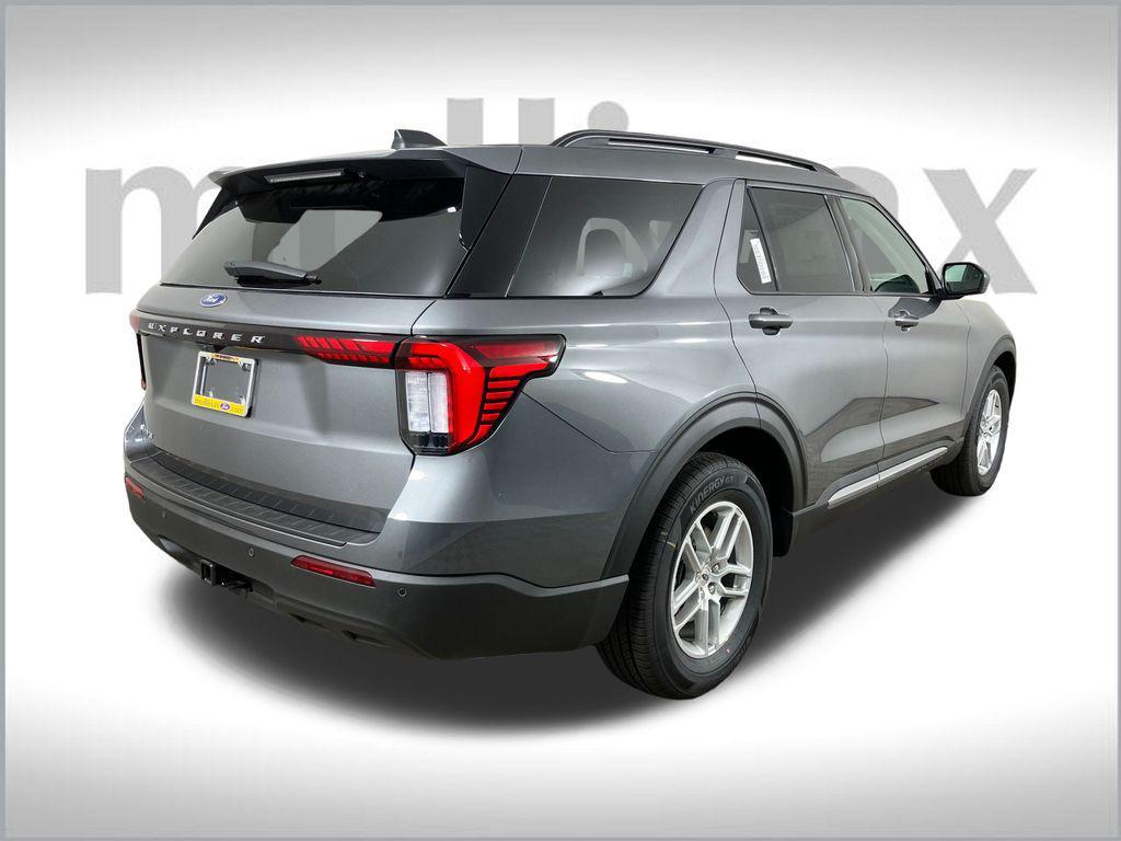 new 2025 Ford Explorer car, priced at $39,055