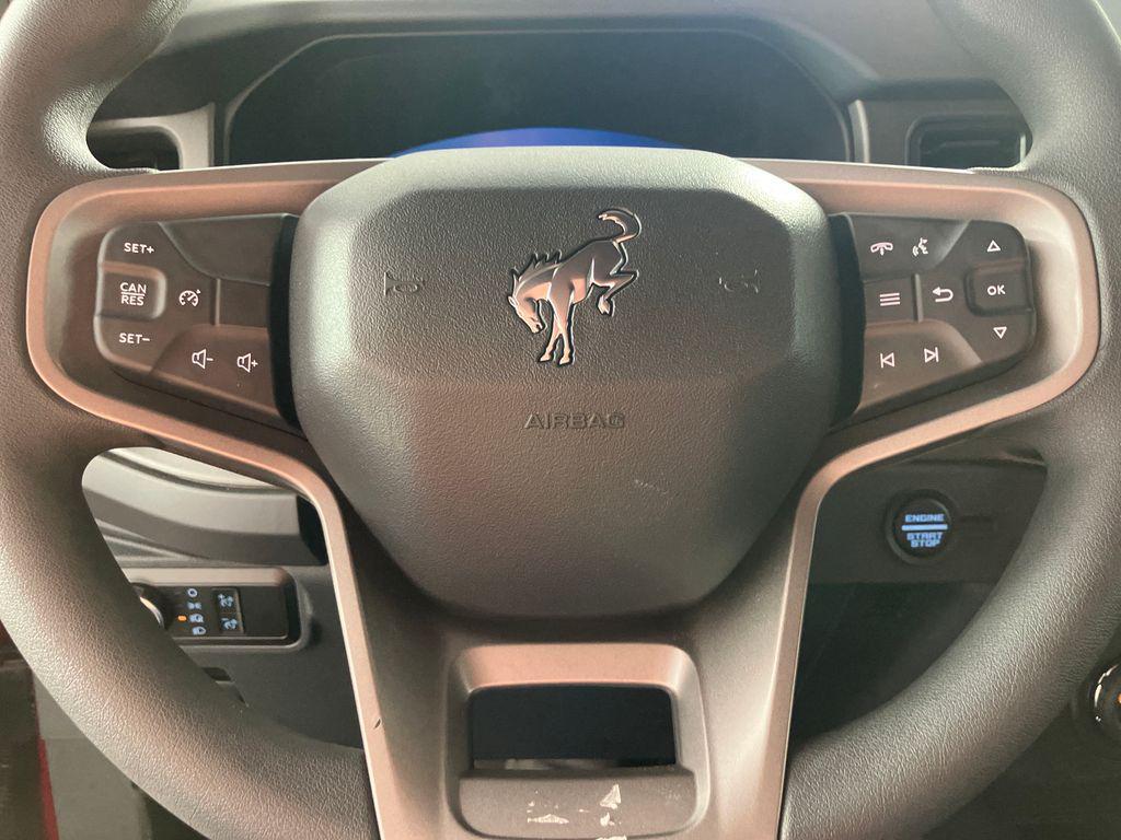 new 2025 Ford Bronco car, priced at $39,411