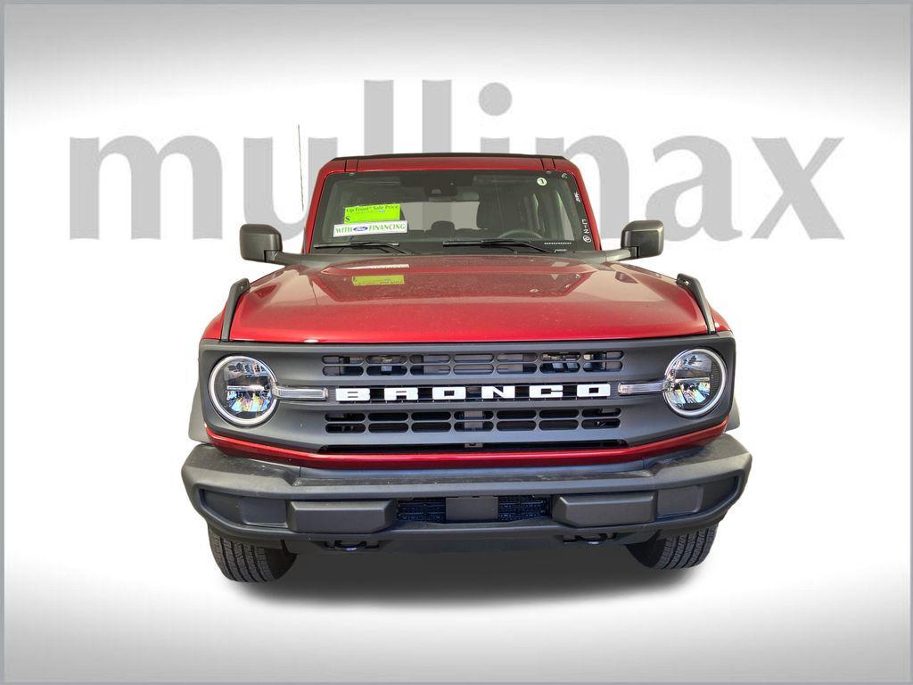 new 2025 Ford Bronco car, priced at $39,411