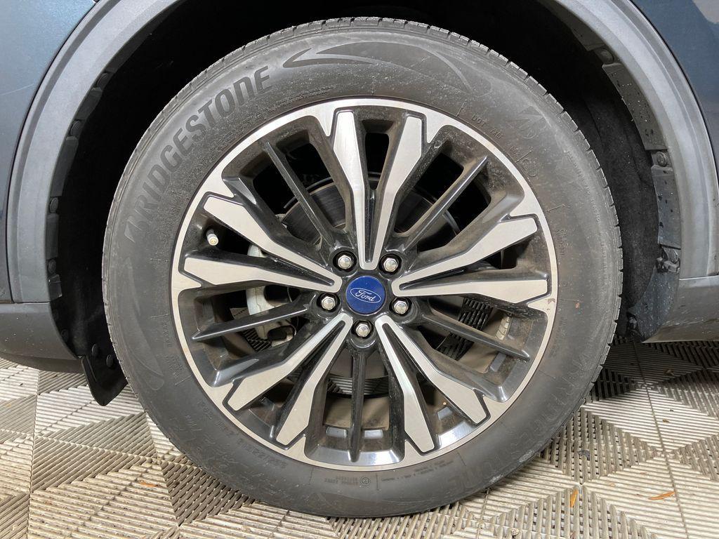 used 2022 Ford Escape car, priced at $20,001