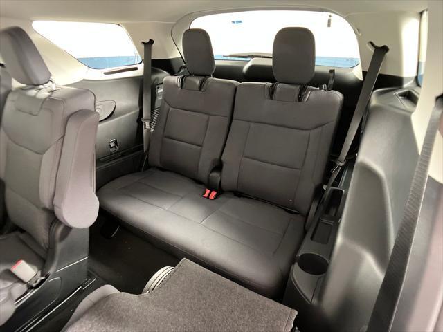 new 2025 Ford Explorer car, priced at $39,256