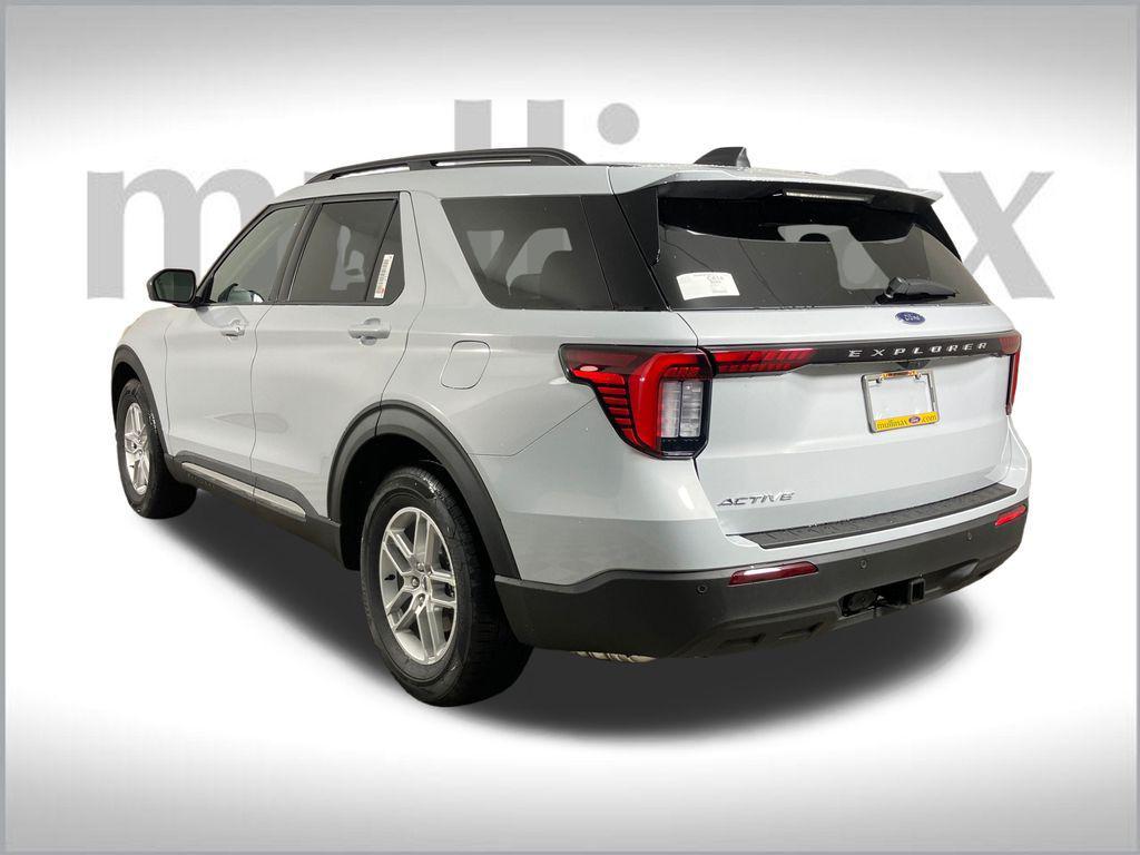 new 2025 Ford Explorer car, priced at $38,954