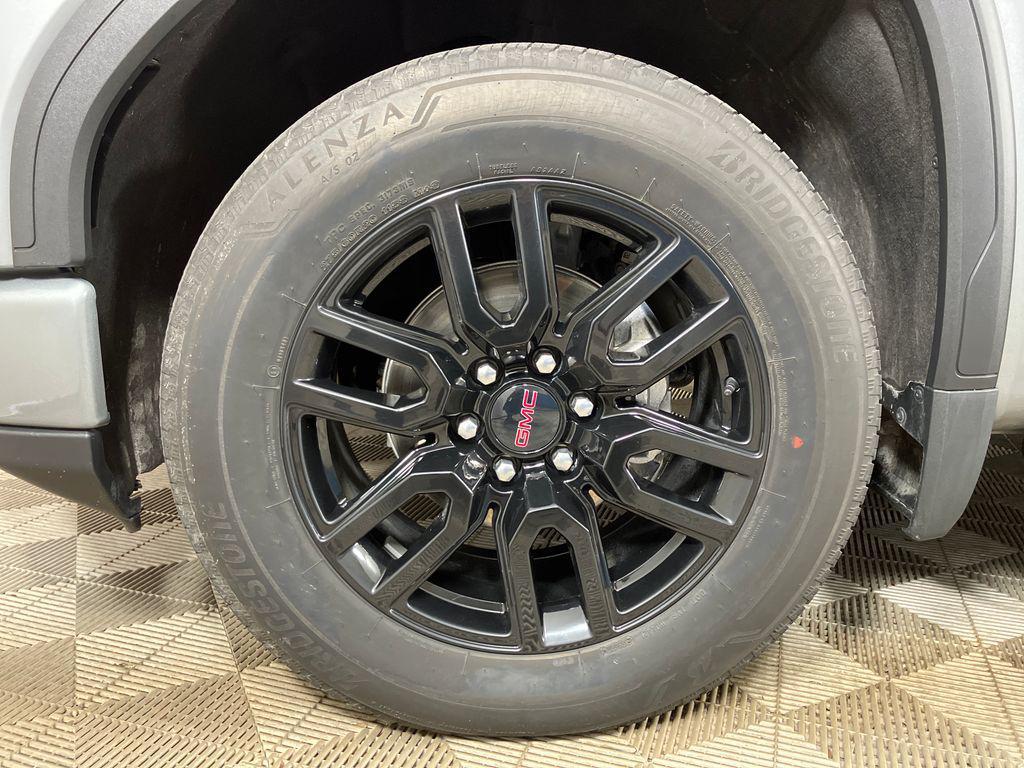 used 2023 GMC Sierra 1500 car, priced at $43,900