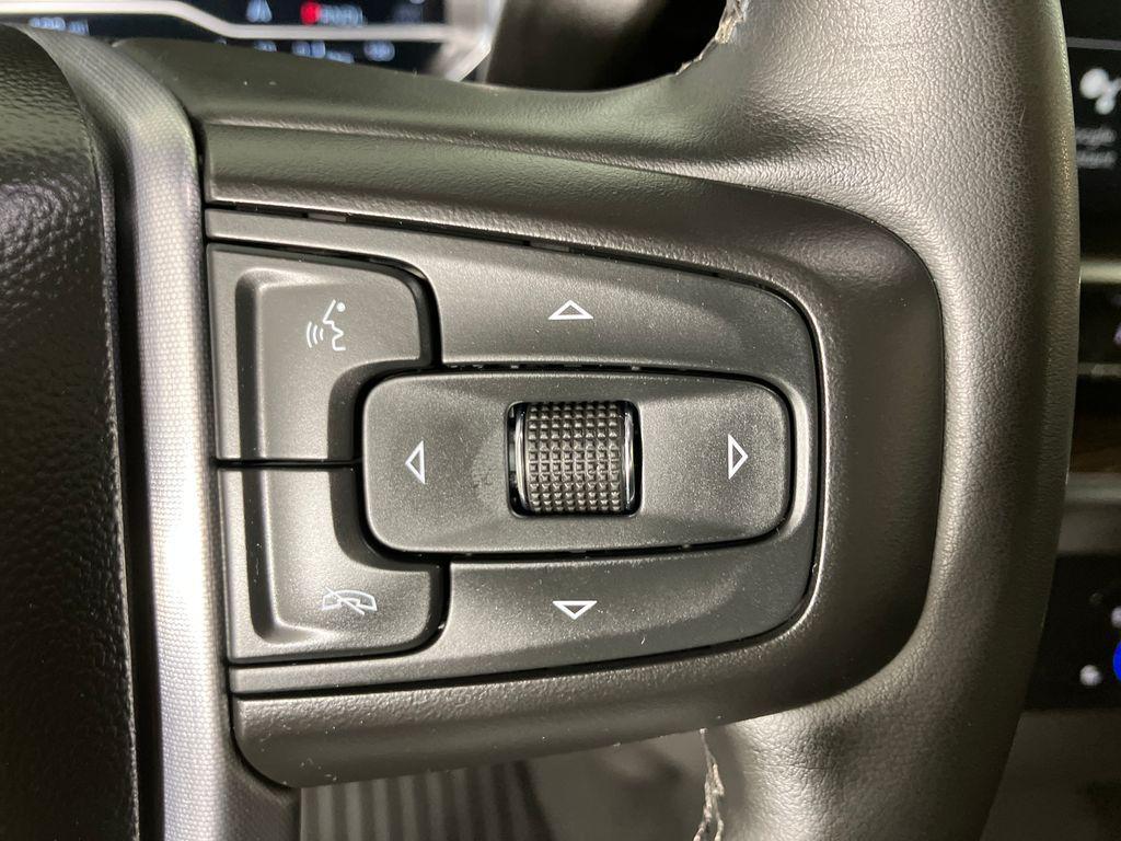 used 2023 GMC Sierra 1500 car, priced at $43,900