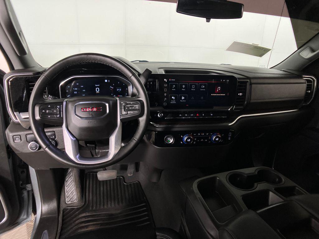 used 2023 GMC Sierra 1500 car, priced at $43,900