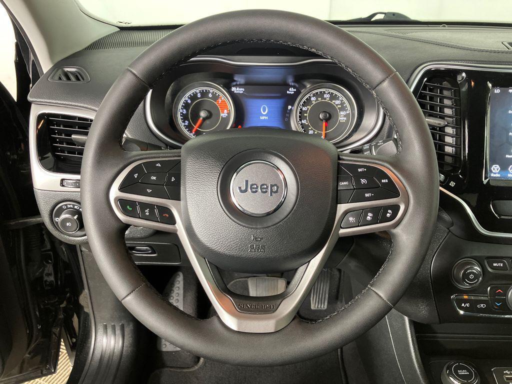 used 2022 Jeep Cherokee car, priced at $23,900