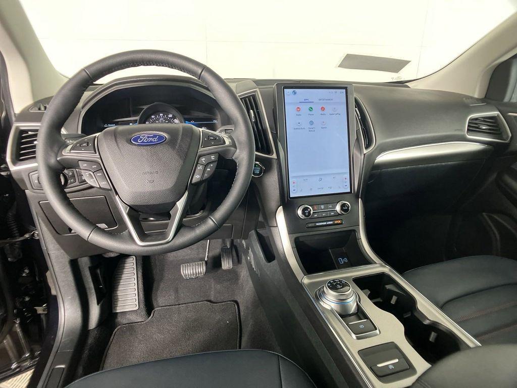 new 2024 Ford Edge car, priced at $34,400
