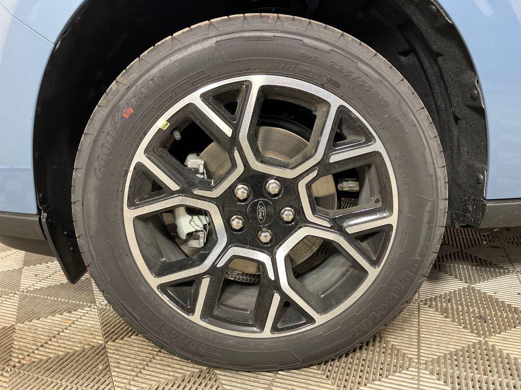 new 2025 Ford Maverick car, priced at $37,790