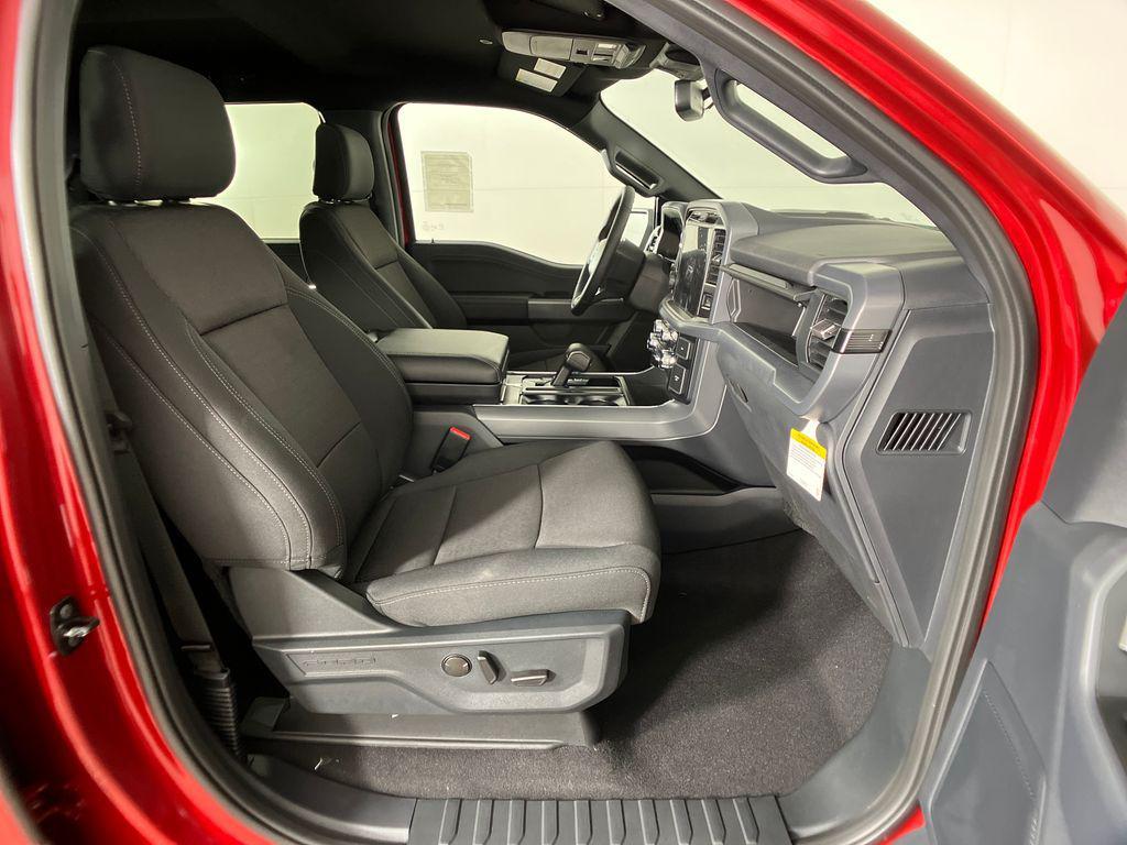 new 2025 Ford F-150 car, priced at $59,807