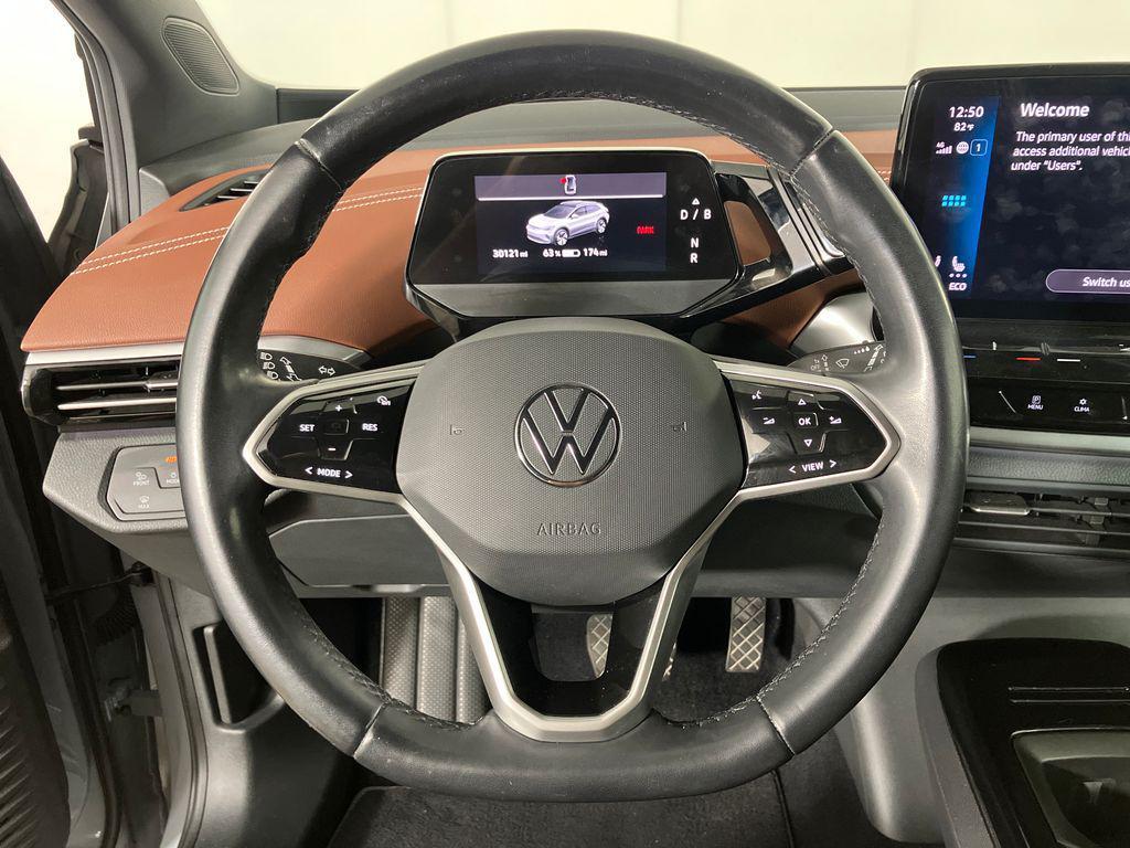 used 2021 Volkswagen ID.4 car, priced at $21,001