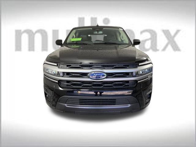 new 2024 Ford Expedition Max car, priced at $60,361