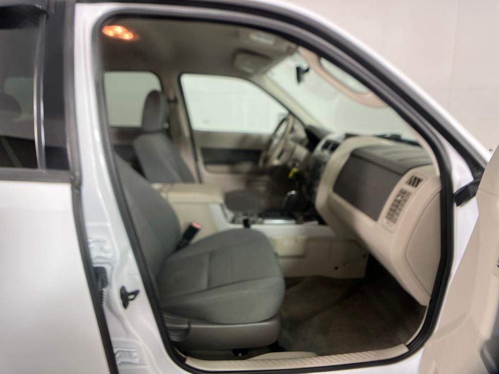 used 2009 Ford Escape Hybrid car, priced at $8,500
