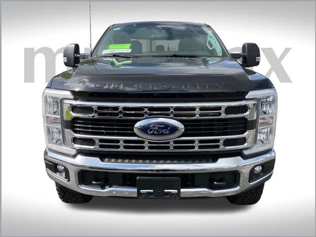 new 2025 Ford F-250 car, priced at $60,280