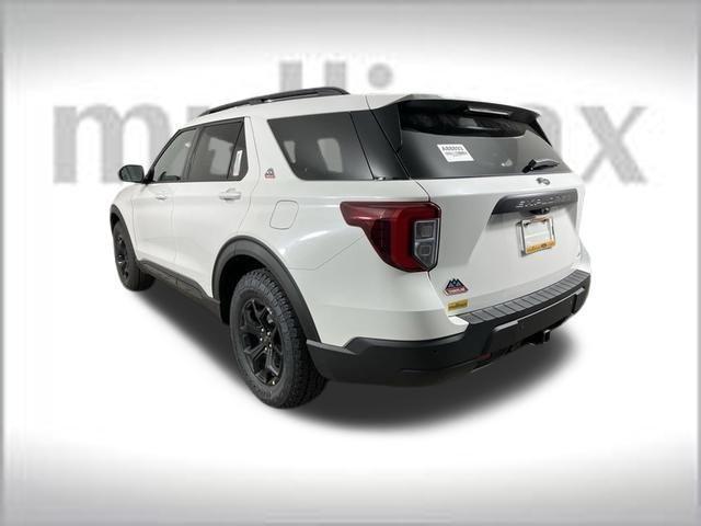 new 2024 Ford Explorer car, priced at $50,400