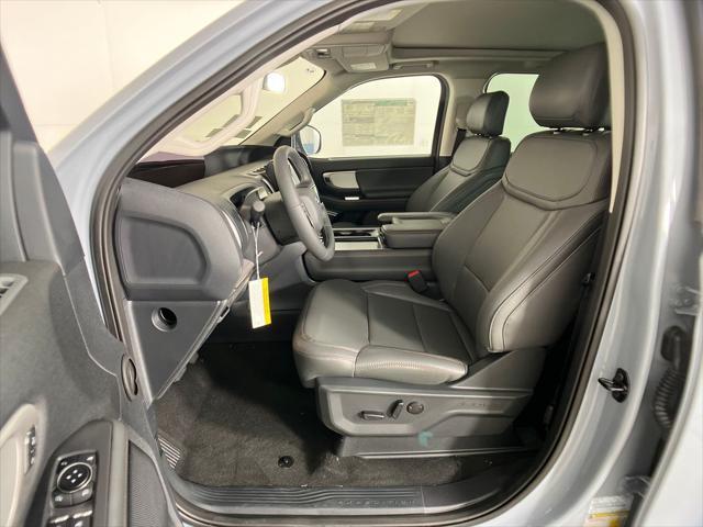 new 2025 Ford Expedition Max car, priced at $72,665