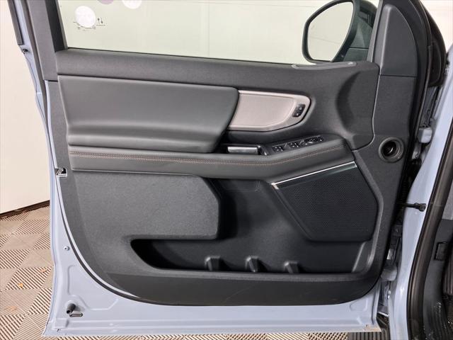 new 2025 Ford Expedition Max car, priced at $72,665