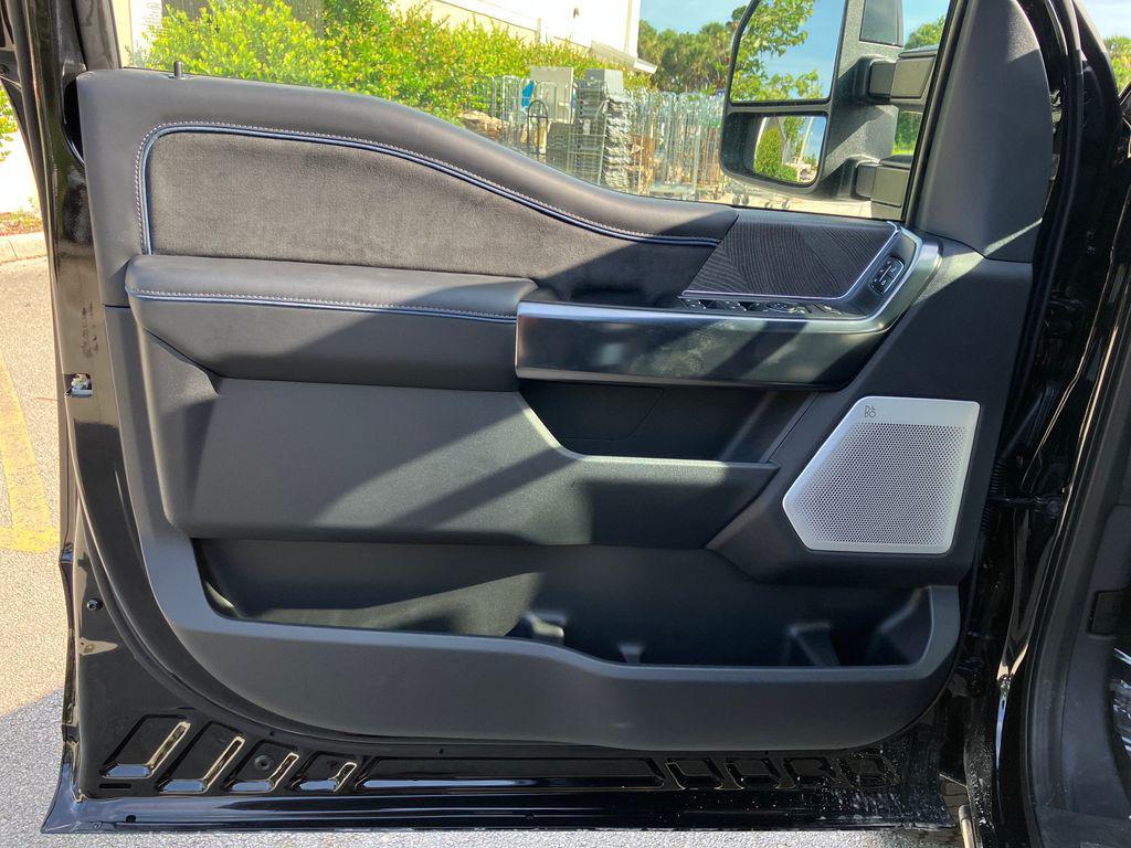 new 2025 Ford F-250 car, priced at $91,274