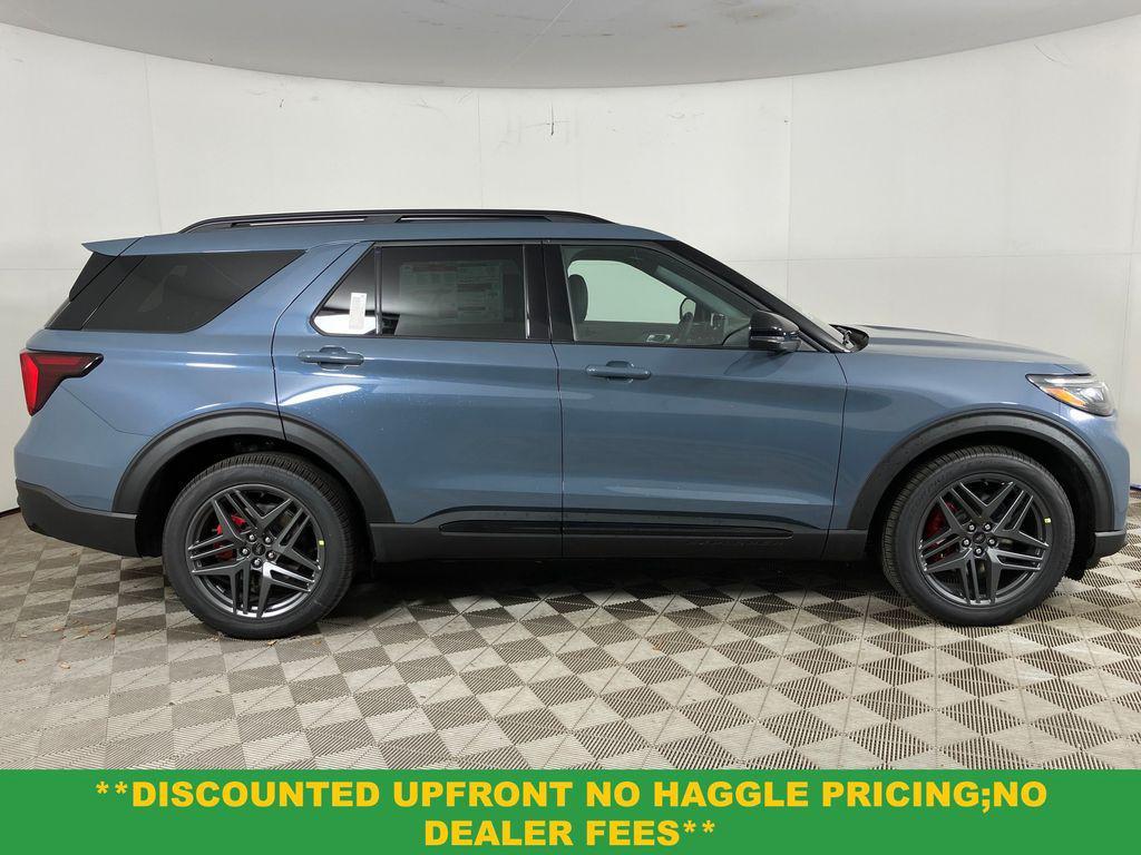 new 2025 Ford Explorer car, priced at $55,949