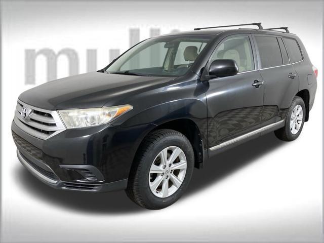 used 2013 Toyota Highlander car, priced at $14,500