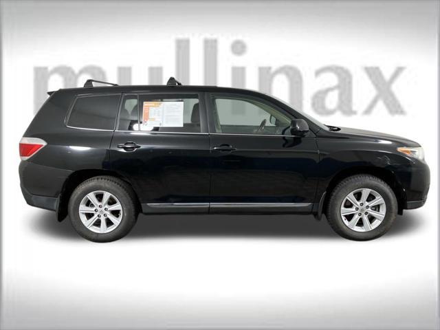 used 2013 Toyota Highlander car, priced at $14,500