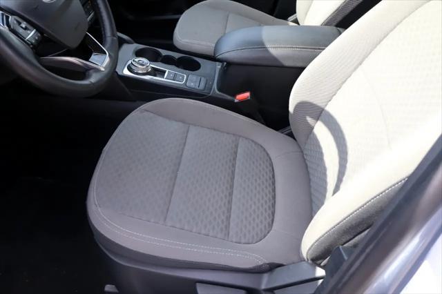 used 2022 Ford Escape car, priced at $18,999