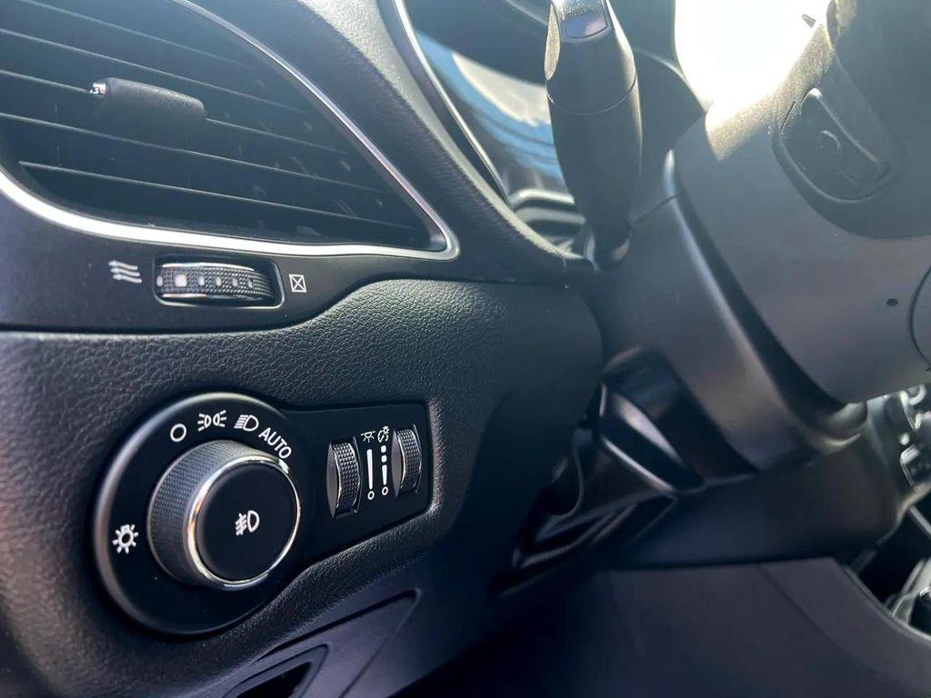 used 2020 Jeep Cherokee car, priced at $17,980