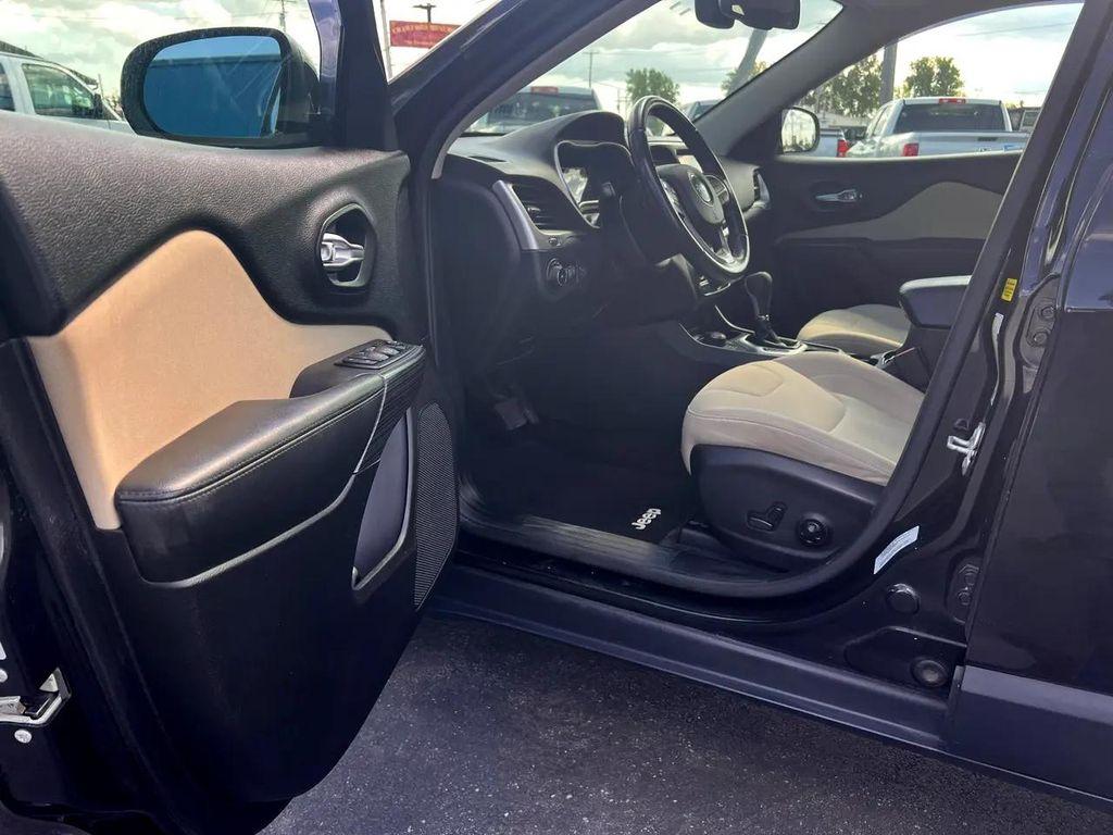 used 2016 Jeep Cherokee car, priced at $11,997