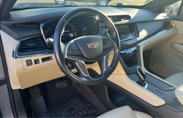 used 2018 Cadillac XT5 car, priced at $18,900