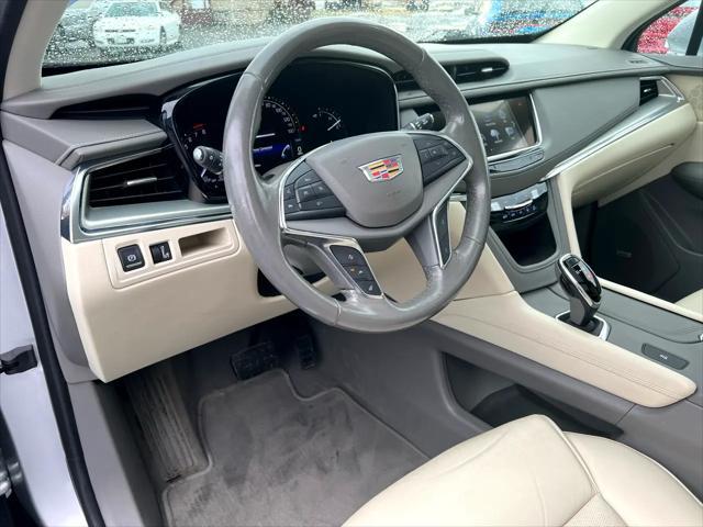 used 2018 Cadillac XT5 car, priced at $19,500