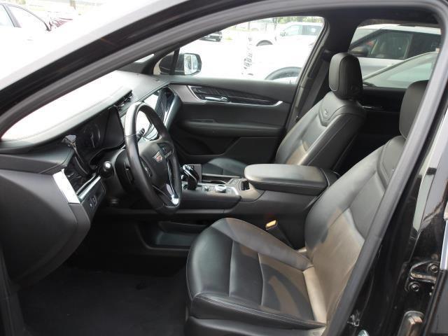 used 2024 Cadillac XT6 car, priced at $40,900