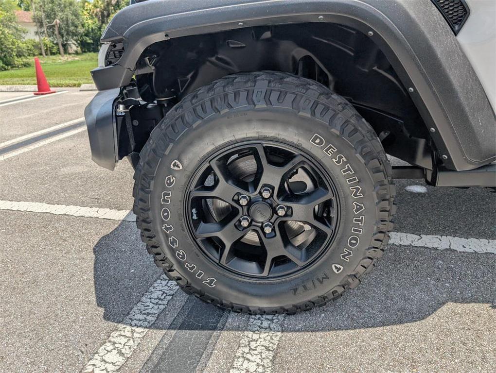 used 2022 Jeep Wrangler car, priced at $27,700