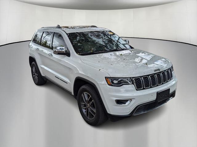 used 2017 Jeep Grand Cherokee car, priced at $13,300