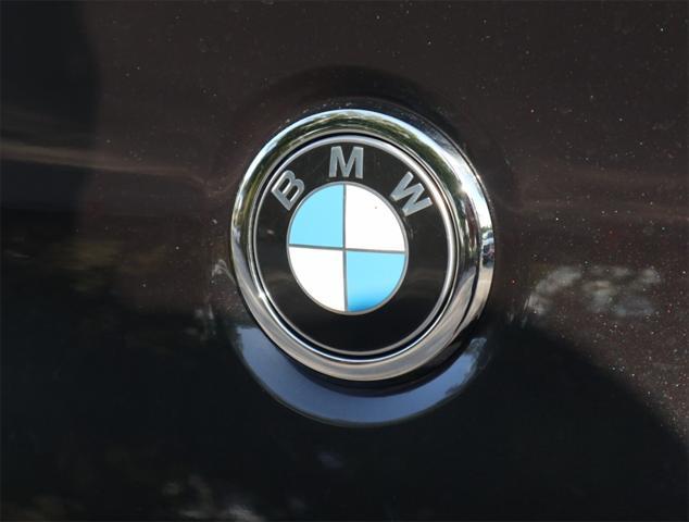 used 2023 BMW X4 car, priced at $38,900