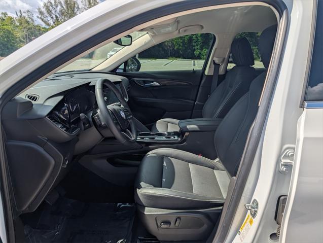 used 2023 Buick Envision car, priced at $22,900
