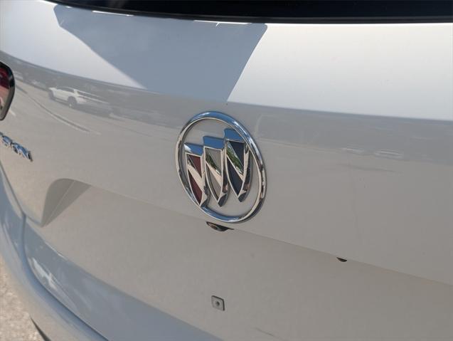 used 2023 Buick Envision car, priced at $22,900