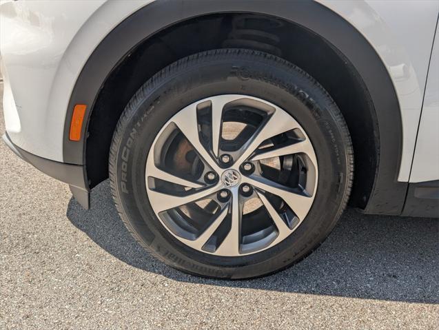 used 2023 Buick Envision car, priced at $22,900