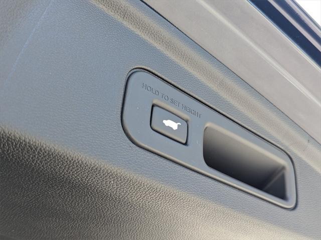 new 2025 Acura MDX car, priced at $58,550