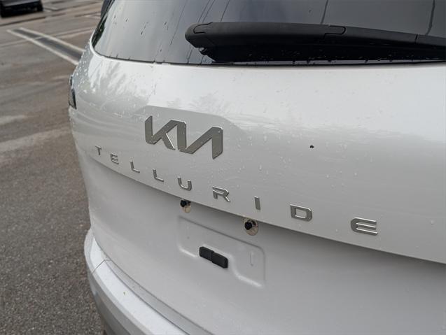 used 2024 Kia Telluride car, priced at $31,900