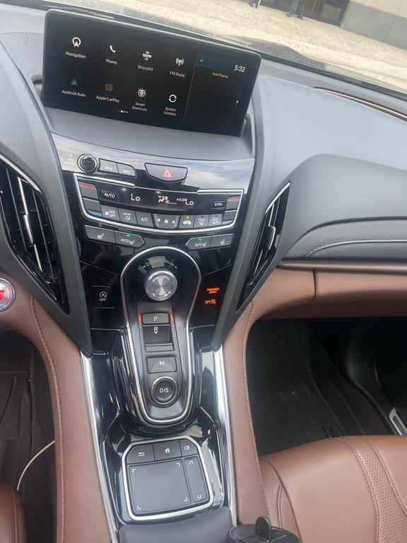 used 2024 Acura RDX car, priced at $40,900