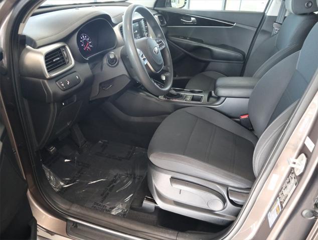 used 2019 Kia Sorento car, priced at $15,690