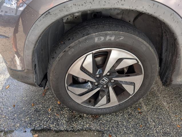 used 2016 Honda CR-V car, priced at $14,300
