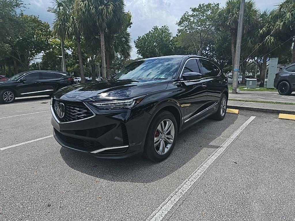 used 2025 Acura MDX car, priced at $35,900