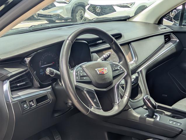 used 2017 Cadillac XT5 car, priced at $16,500