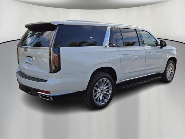 used 2023 Cadillac Escalade ESV car, priced at $69,900