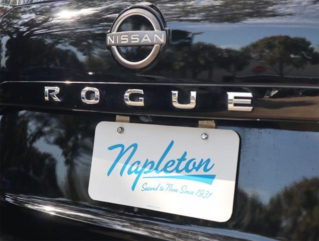 used 2022 Nissan Rogue car, priced at $19,998