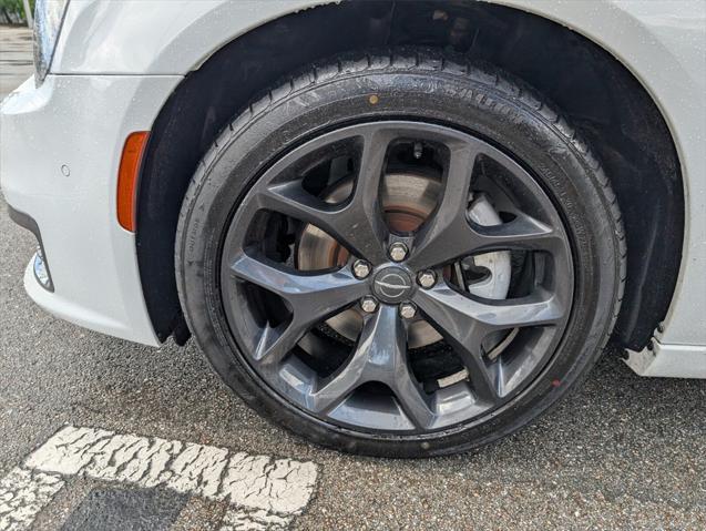 used 2021 Chrysler 300 car, priced at $27,900